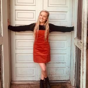 Meet your Posher, Tanya